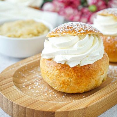 Semlor-Swedish-Cream-Buns-4-of-5-500x500.jpg